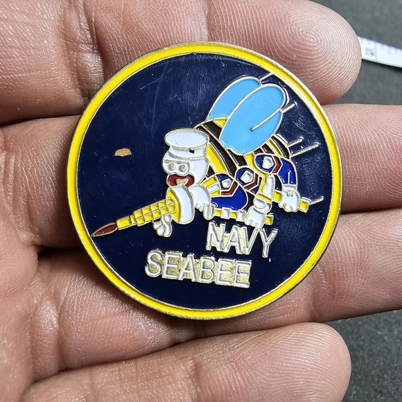 Navy Seabee Duty Honor Country Proudly Served Challenge Coin Bronze Enameled sho - Picture 1 of 4